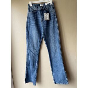 Insane Gene Hi-Rise Straight Leg Medium Wash Jean Size 0/23